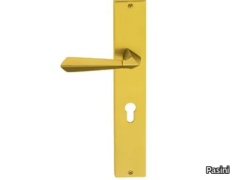 h_bermuda-fashion-door-handle-on-back-plate-pasini-metals-productions-327856-reldffc5114.jpg