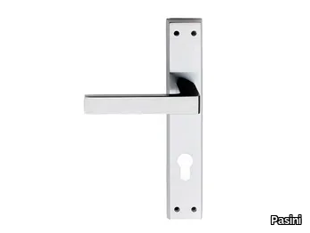 h_emir-door-handle-on-back-plate-pasini-metals-productions-324069-relffbec7c1.jpg