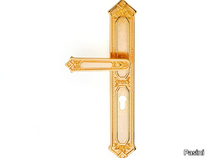 king-classique-door-handle-on-back-plate-pasini-metals-productions-320355-rel1ff26bfa.jpg