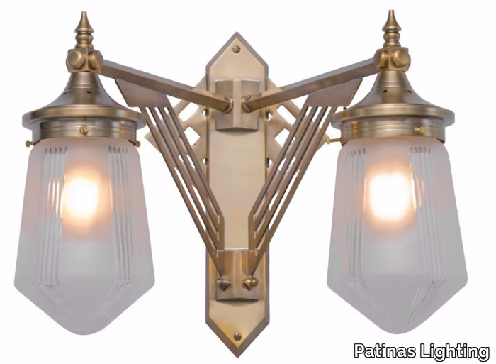 PRAGUE III - Handmade brass wall lamp _ Patinas Lighting