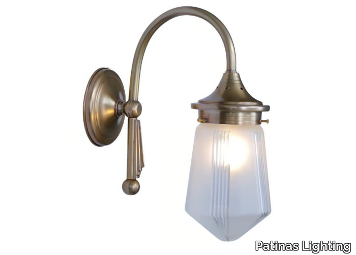 TYROL IV - Brass wall lamp _ Patinas Lighting