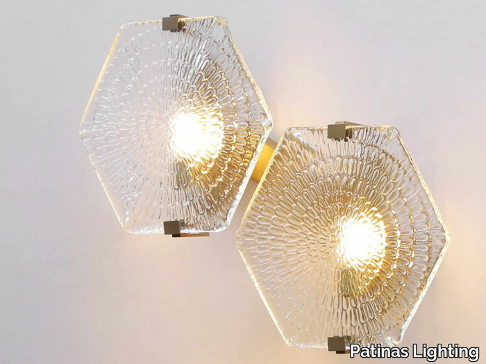 HEXXA-WALL-LIGHT-02-Patinas-Lighting-641213-rel468d9ccf.jpg