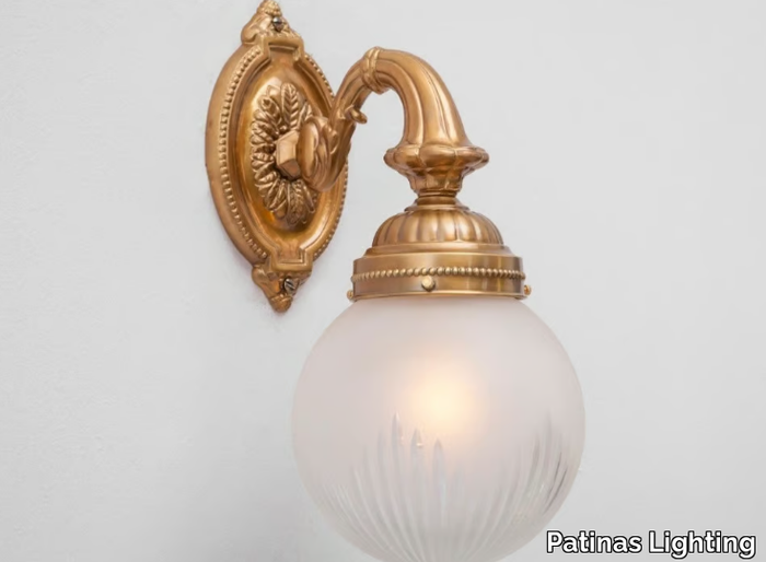 PAPA-II-Wall-lamp-Patinas-Lighting-259547-rel7f107a0b.jpg