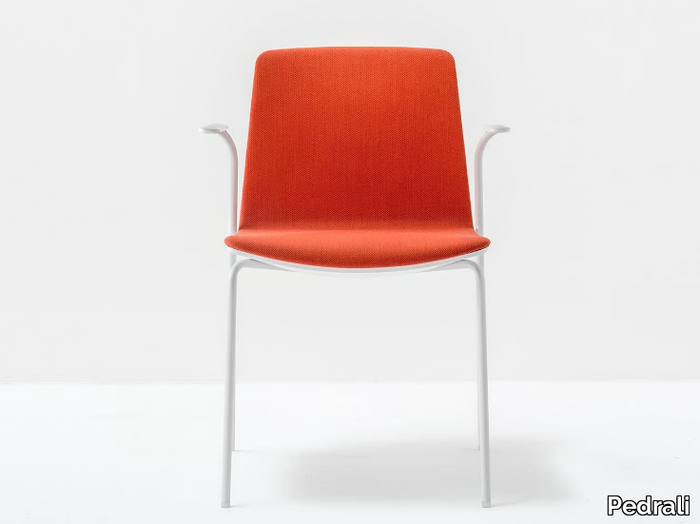 NOA 726 - Upholstered polycarbonate chair with armrests _ Pedrali