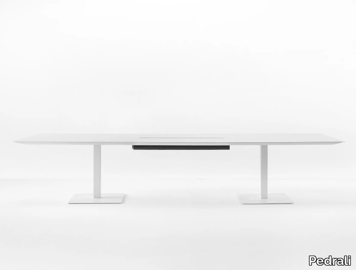 PLANO 2 - Rectangular meeting table _ Pedrali