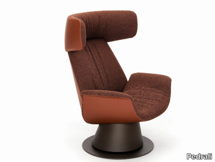 ILA 2020 - Swivel armchair with headrest _ Pedrali