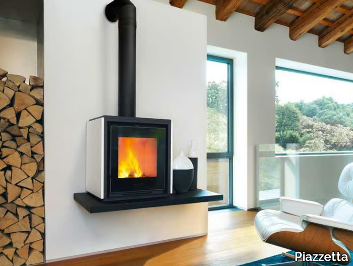 QUBE 1 - Wood-burning stove _ Piazzetta