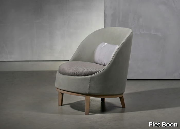 BELLE - Leather armchair with fire retardant padding _ Piet Boon
