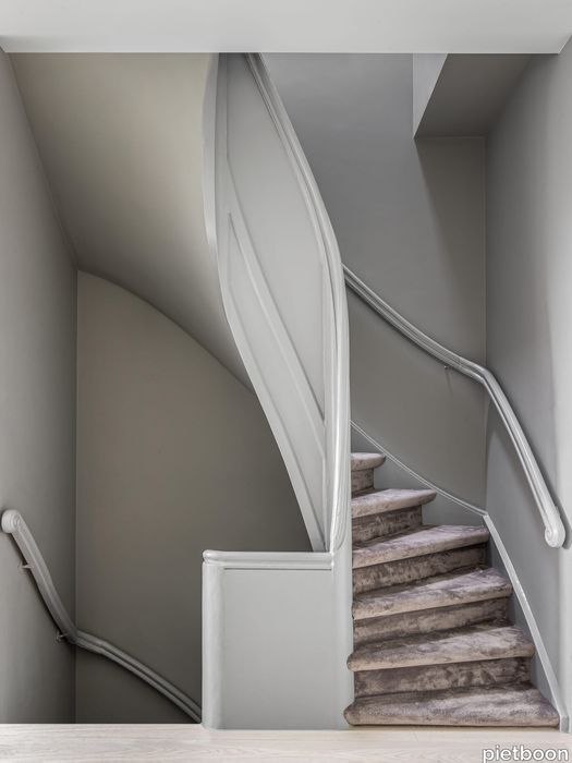 Dust-Lime-Plaster-and-Mille-Work-Satin-Laquer-Living-Stairs-Hallway-Piet-Boon-Paint-and-Plaster-Tall-scaled.jpg