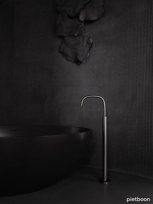 PB-Bathroom-Showroom-2020-TB-039-tall.jpg