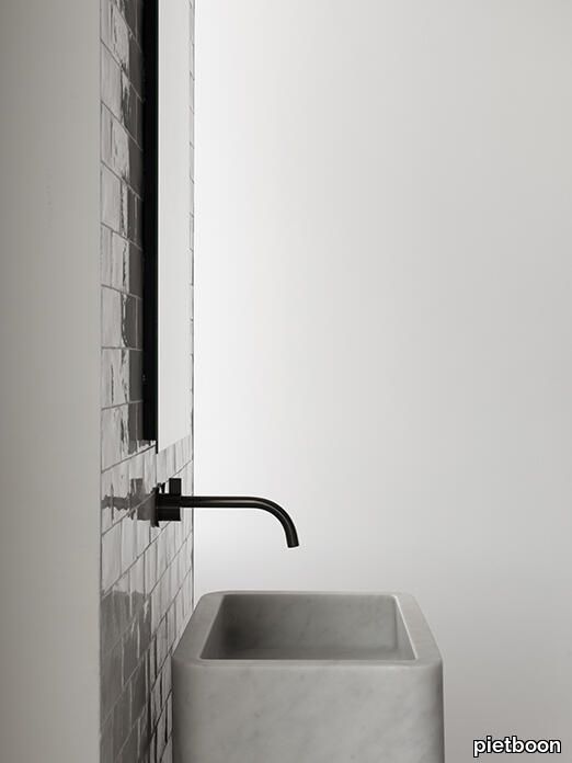 PB-Bathroom-Showroom-2020-TB-085-tall.jpg