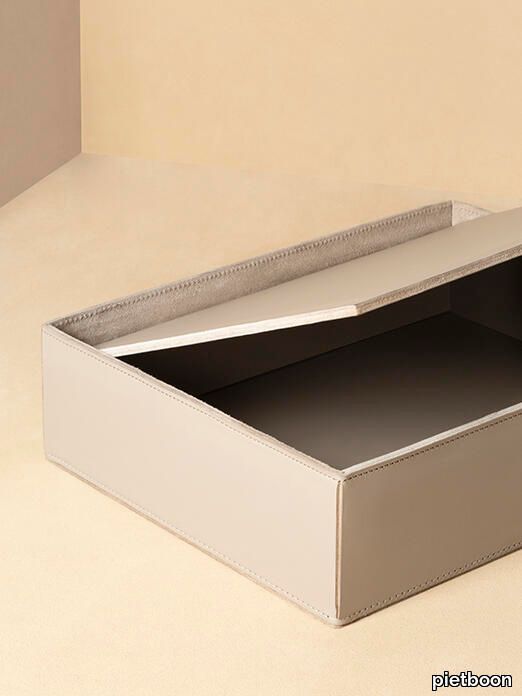 PB-Giobagnara-Fold-Box-Large-RB20-Detail-Tall.jpg