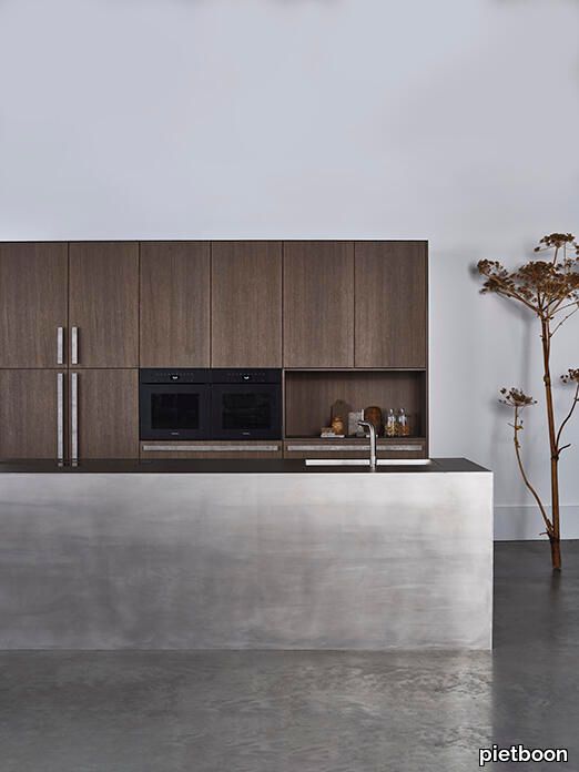 Piet-Boon-Kitchen-Lines-2023-SK-002-tall-image.jpg