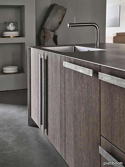 Piet-Boon-Kitchen-Lines-2023-SK-007-tall-image.jpg