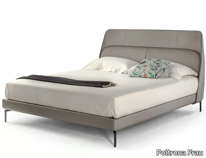 COUPÈ DE LUXE - Leather bed with upholstered headboard _ Poltrona Frau