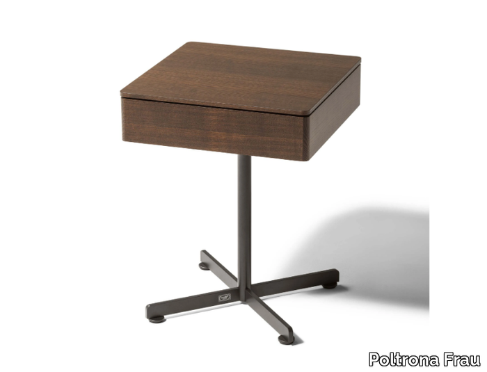 BOB - Square coffee table _ Poltrona Frau