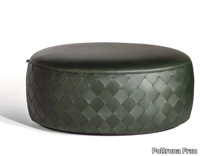 GRANT DE LUXE - Oval leather pouf _ Poltrona Frau