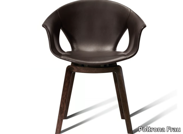 GINGER - Leather chair with armrests _ Poltrona Frau