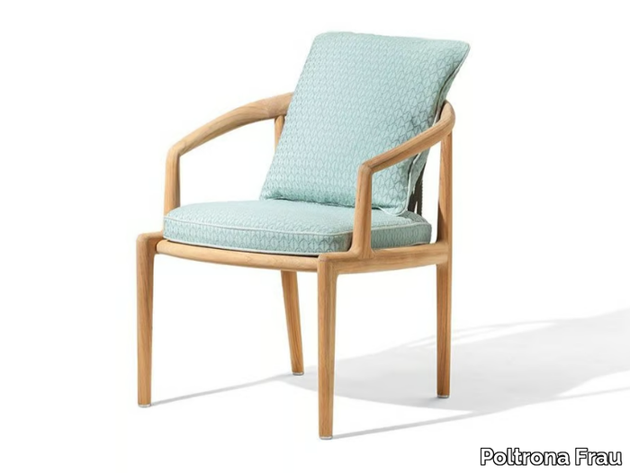 THE SECRET GARDEN - Upholstered teak garden chair with armrests _ Poltrona Frau