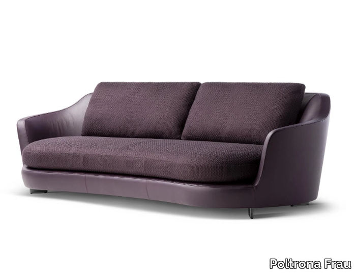 Poltrona-Frau_THE-COLLECTION---SOFA-AND-ARMCHAIRS_p3GA7U6pyT.jpeg