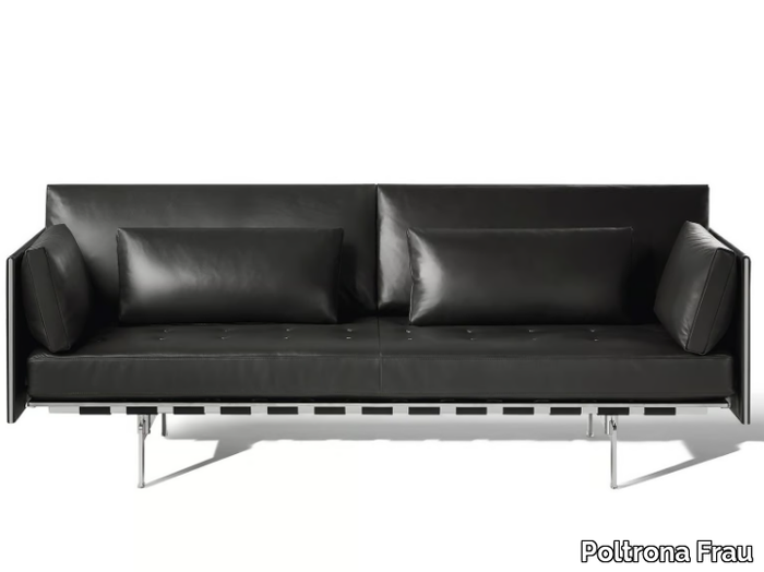 clayton-leather-sofa-poltrona-frau-336620-rel71393114.jpg