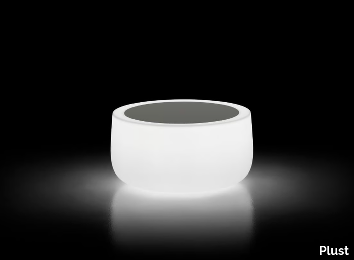 BOLD - Round with light garden side table _ Plust