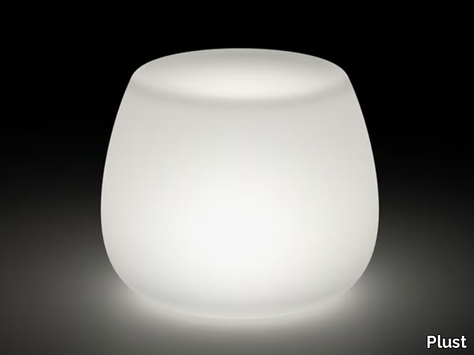 BOOM - With light low polyethylene stool _ Plust