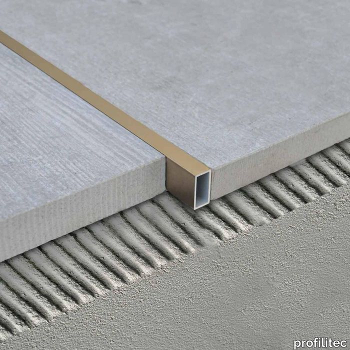 Profilitec_DIY-Profiles_RE-AB-ambientato.jpg