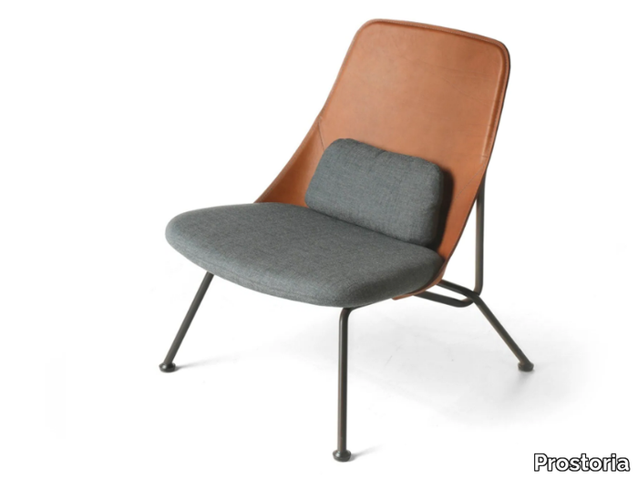 STRAIN - Upholstered easy chair high-back _ Prostoria