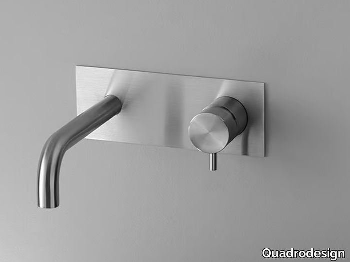 SOURCE 13 70.00 - Wall-mounted washbasin mixer _ Quadrodesign