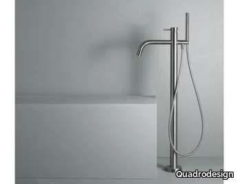 SOURCE 12 62 - Floor standing bathtub mixer _ Quadrodesign