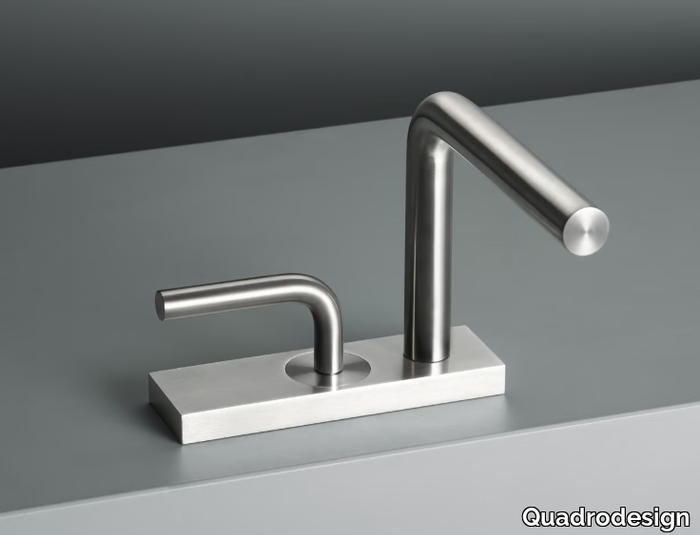 LEVO 14 01 - Countertop washbasin mixer _ Quadrodesign