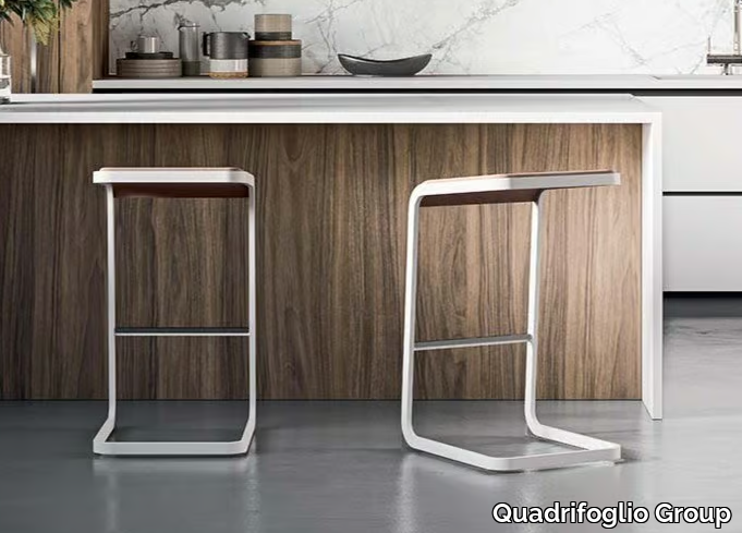 C-STOOL - Cantilever high stool _ Quadrifoglio Group