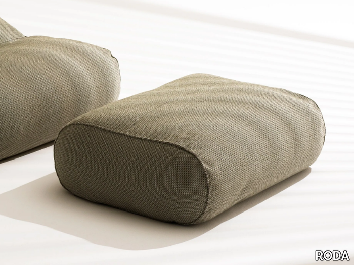 ONDA-Garden-pouf-RODA-623960-rel92e546ef.jpg