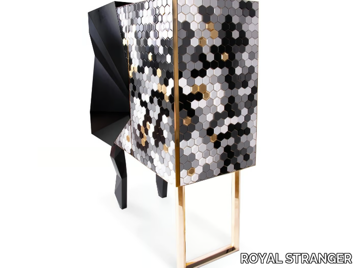 HONEYCOMB-Highboard-ROYAL-STRANGER-535583-relcf82a5.jpg