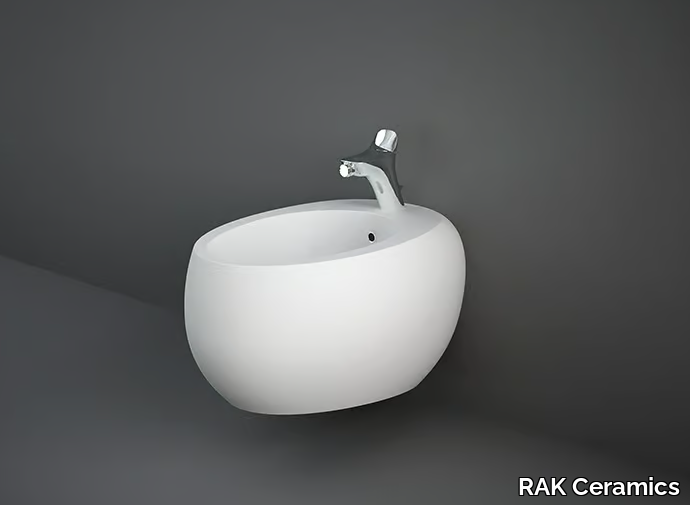 RAK-CLOUD - Wall-hung ceramic bidet _ RAK Ceramics