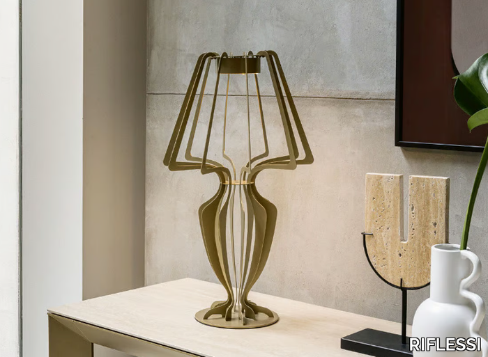 ALLEGRA T - Painted metal table lamp _ RIFLESSI