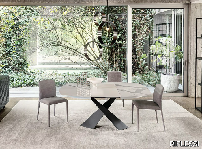 LIVING SQUARE & ROUND - Round and square shaped fixed and extending table _ RIFLESSI