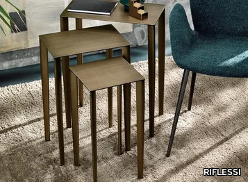 TRIS - Coffee table _ RIFLESSI