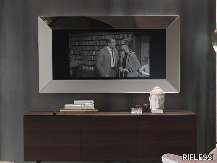 MIRRORING-TV-RIFLESSI-387571-rel4c1efc5f.jpg