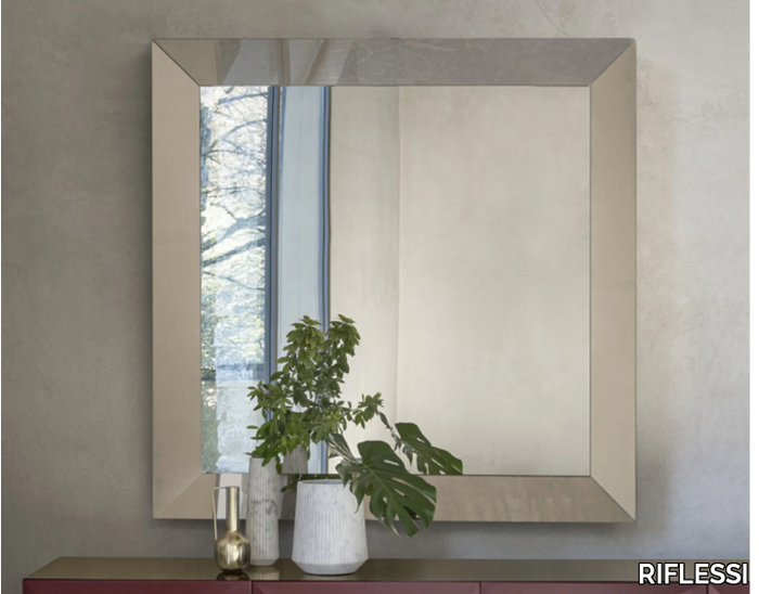RIFLESSI_TRAPEZIO_HgHjz17pXK.jpeg