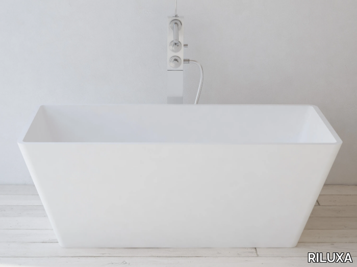 MARSEILLE - Rectangular Solid Surface bathtub _ RILUXA