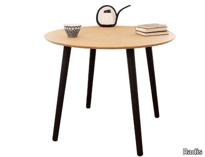 MAN - Round HPL dining table _ Radis