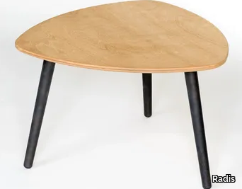 NAM - Triangular coffee table _ Radis