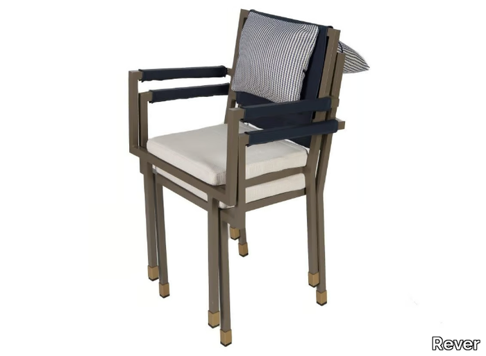 AIRE - Stackable aluminium garden chair with armrests _ Rever