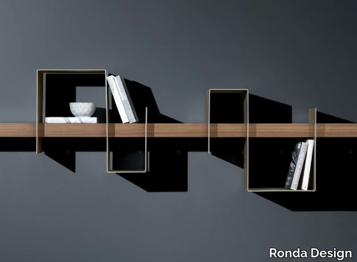 AGO & FILO - Painted metal wall shelf _ Ronda Design