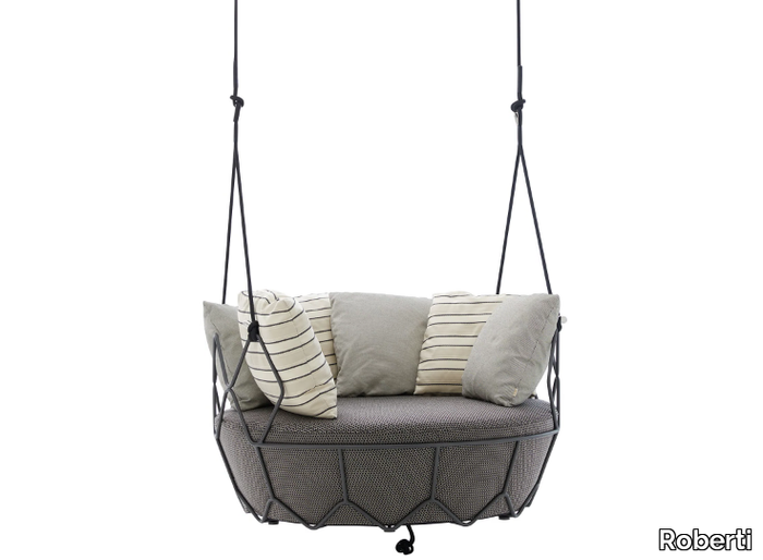 gravity-garden-hanging-chair-roberti-rattan-511414-rel1ddd9c30.jpg