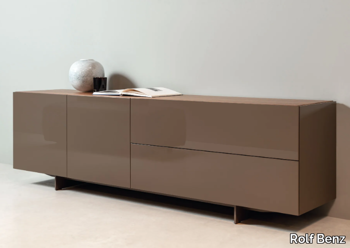 ROLF BENZ 9200 STRETTO - Wooden sideboard with doors with drawers _ Rolf Benz