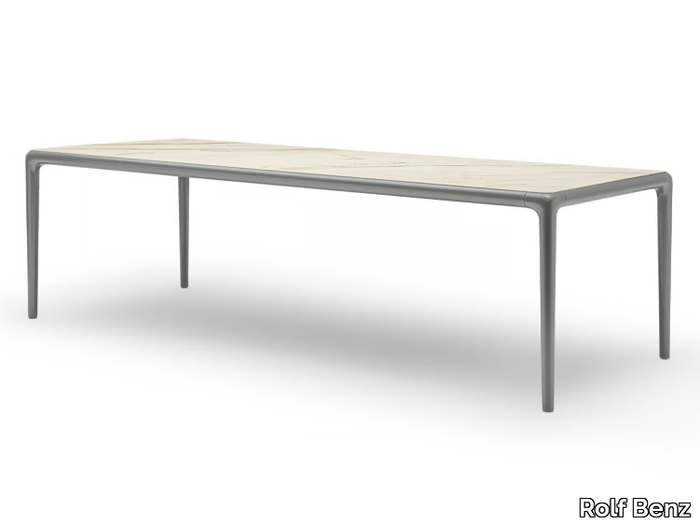 rolf-benz-219-yoko-calacatta-marble-table-rolf-benz-526414-rel6f1020e8.jpg