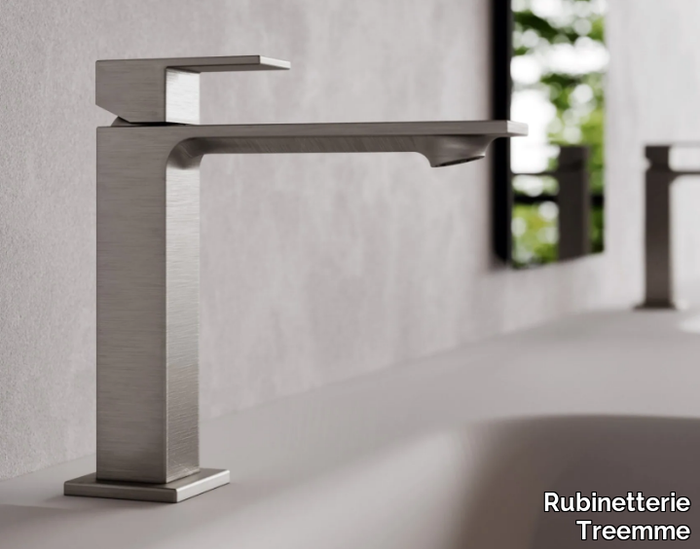 Q30 - Countertop brass washbasin mixer _ Rubinetterie Treemme